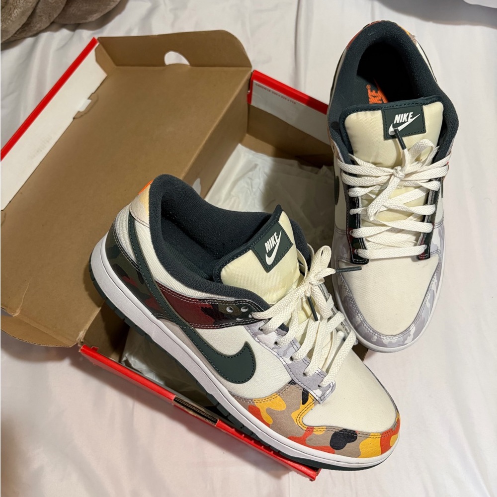 Nike Dunk Low SE Camo Sail size 11 men